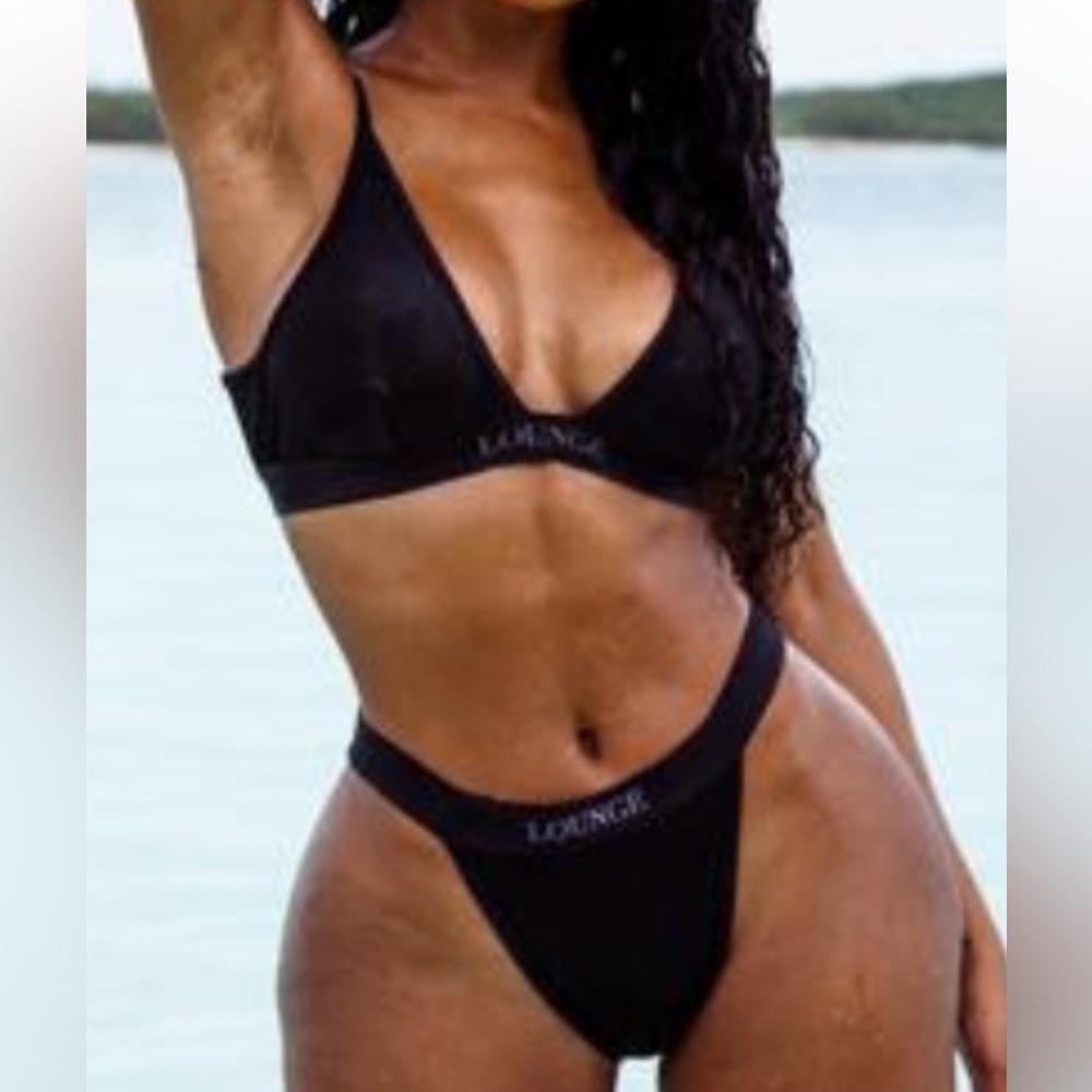 Lounge Black Bikini Set